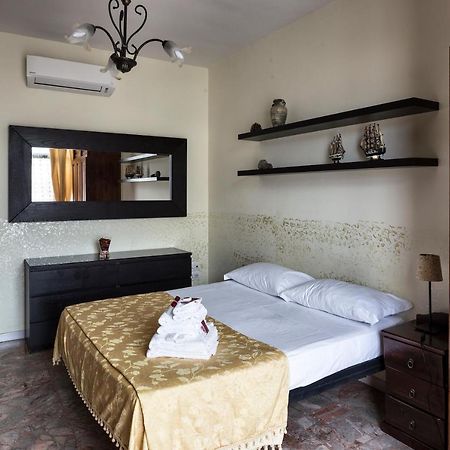 Studio Mastrangelo Napoli Bagian luar foto